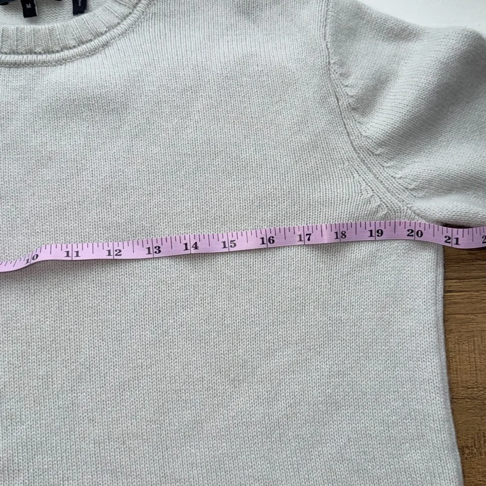 Theory Women’s  Light Gray Cashmere Sweater Size M - Picture 4 of 7